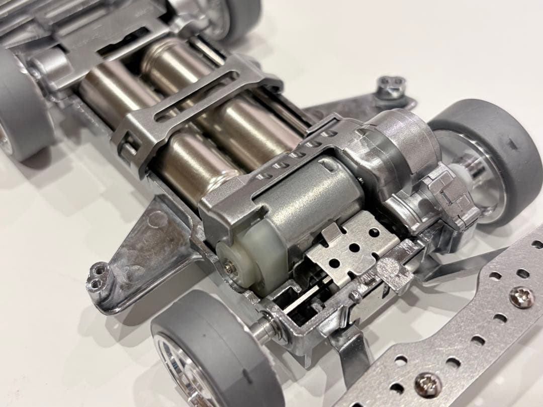 ミニ四駆　フル金属シャーシ　サイクロンマグナム