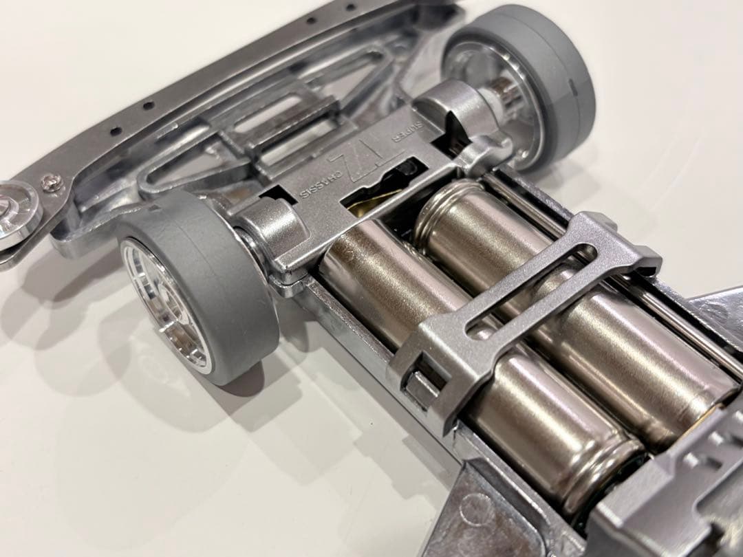 ミニ四駆　フル金属シャーシ　サイクロンマグナム