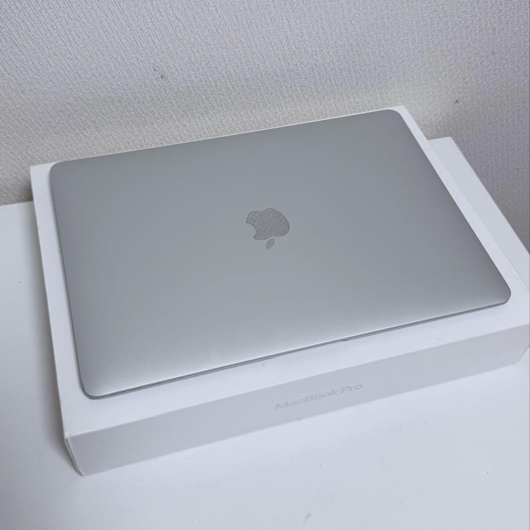 MacBook Air M1 8GB 256GB 動作確認済み