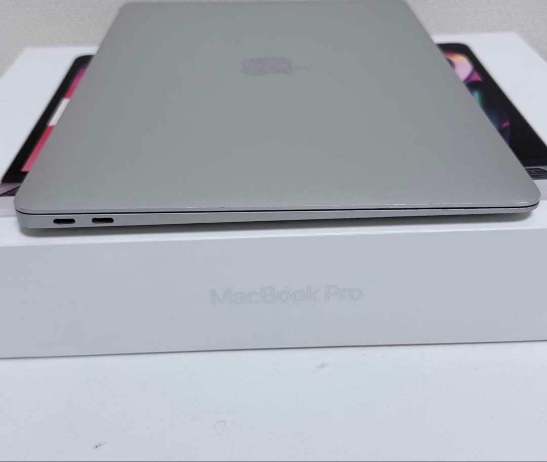 MacBook Air M1 8GB 256GB 動作確認済み