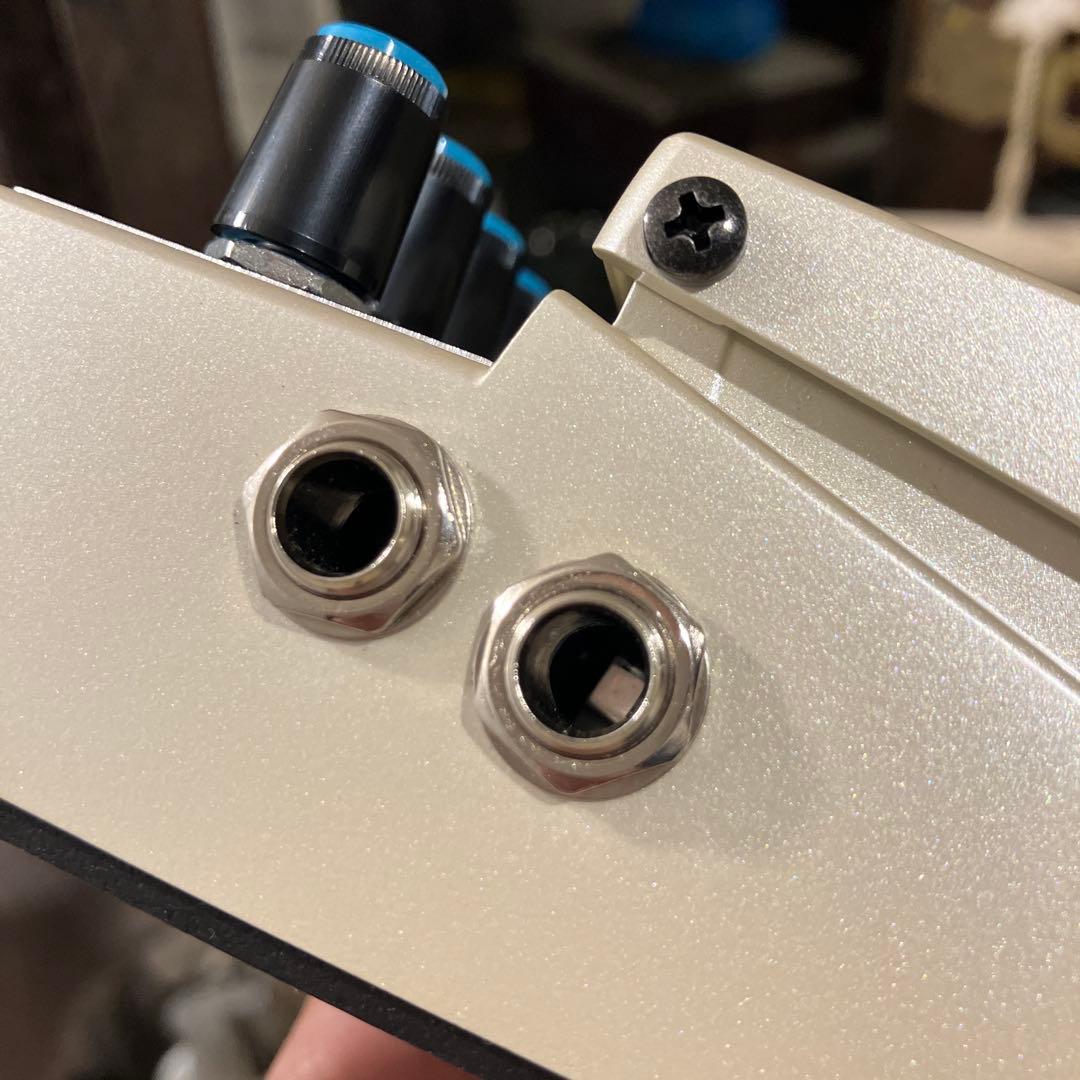 <美品> BOSS DD-8(交換用ボトムプレート付)