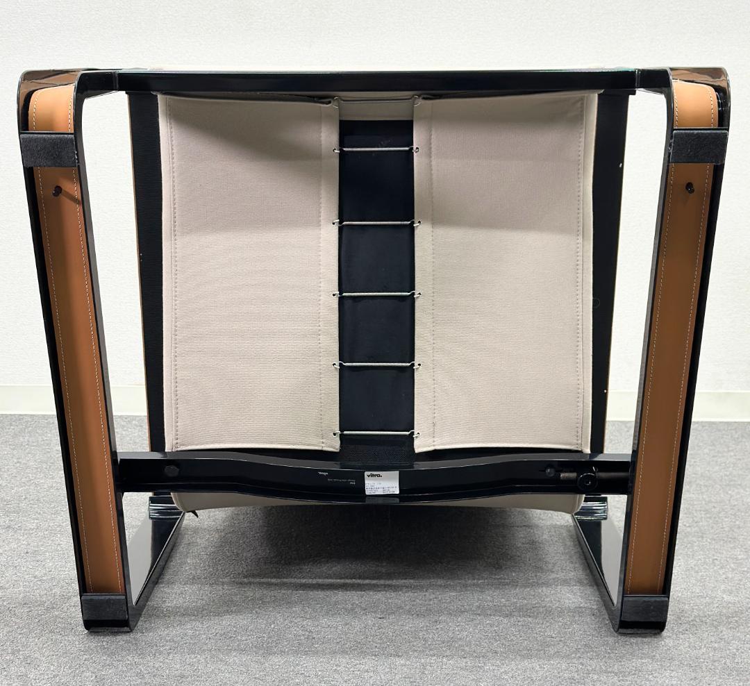 ジャン・プルーヴェ初期の名作チェア■Vitra■Citeアームチェア　ベージュ系