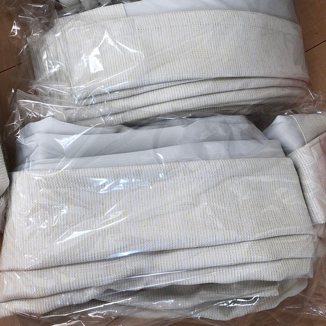 2枚　新品　unico ワージー ドレープカーテン　100×135 遮光1級