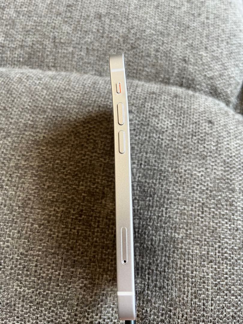 iPhone 13 mini 256GB Starlight ジャンク品