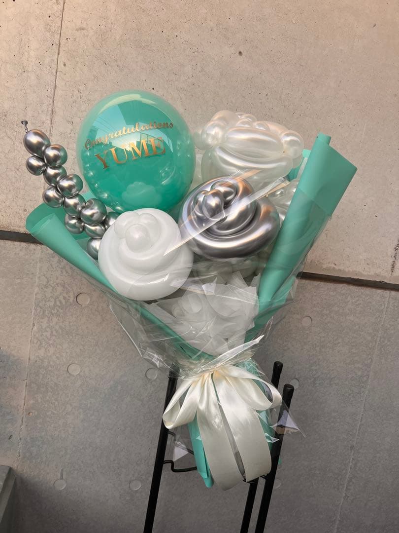 バルーンブーケ ミントグリーン シルバー