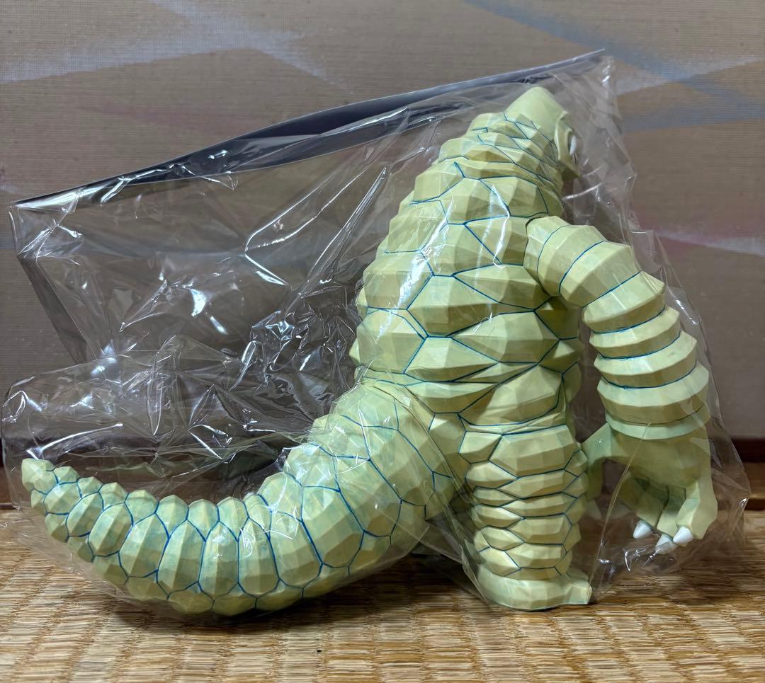 TOUMA レッドキング ソフビ