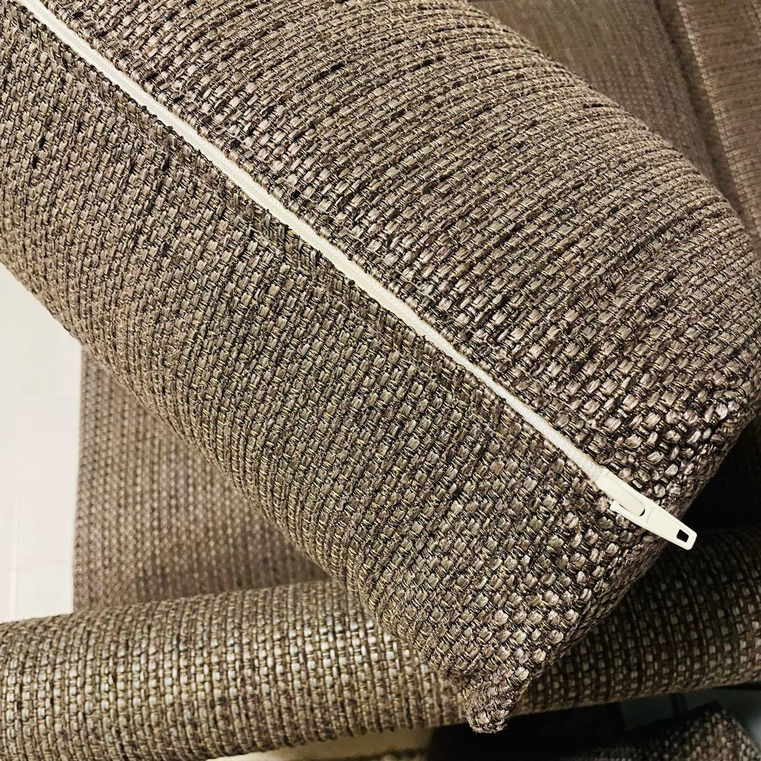 美品　ソファー3人掛けオットマン or 2P +カウチ（クッション組替可能）