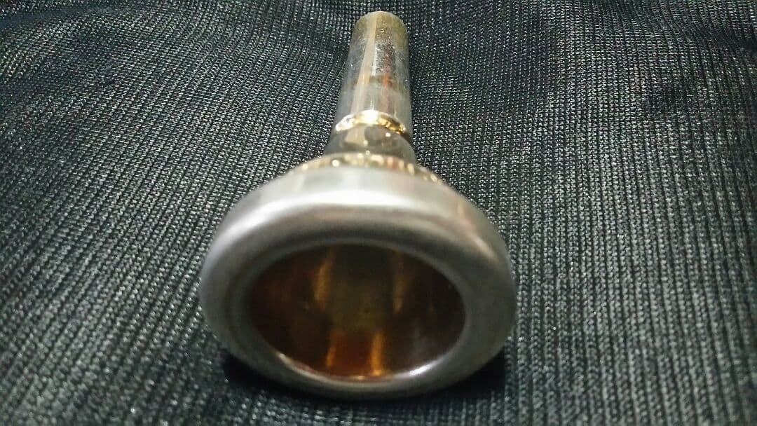 トロンボーンマウスピース