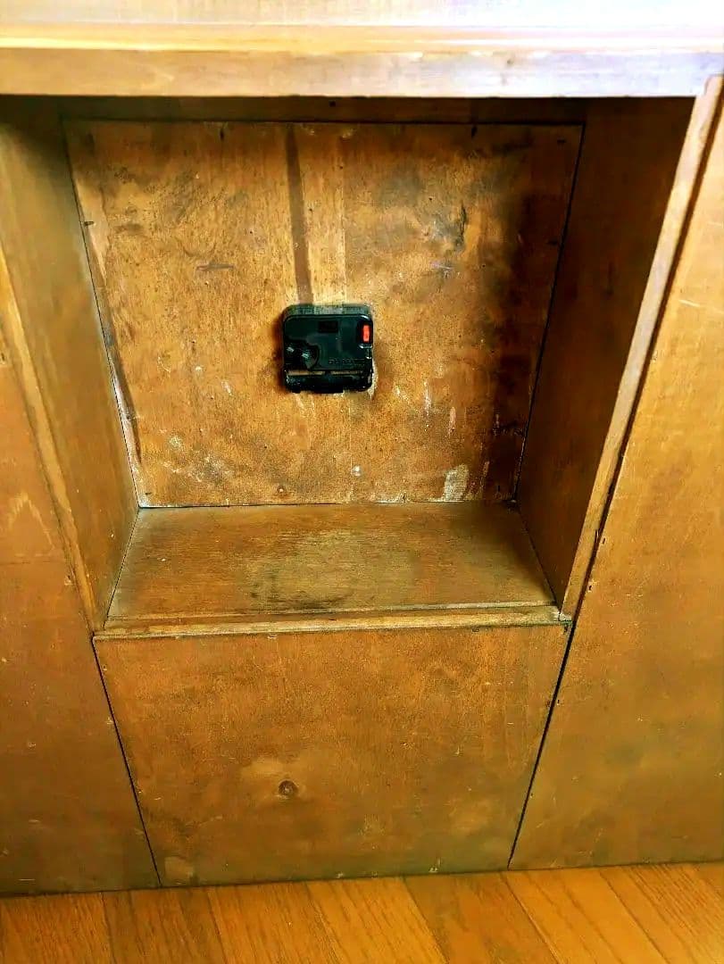 お値下げ中！英国アンティークシェルフ・時計付（送料込）