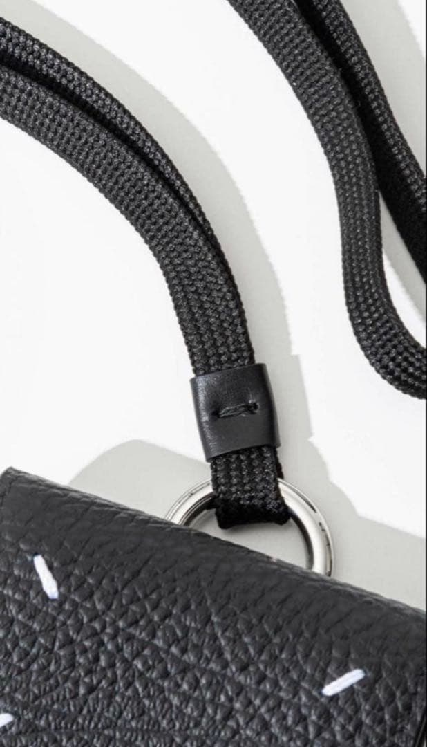 MAISON MARGIELA AIRPODS PRO CASE ブラックレザー