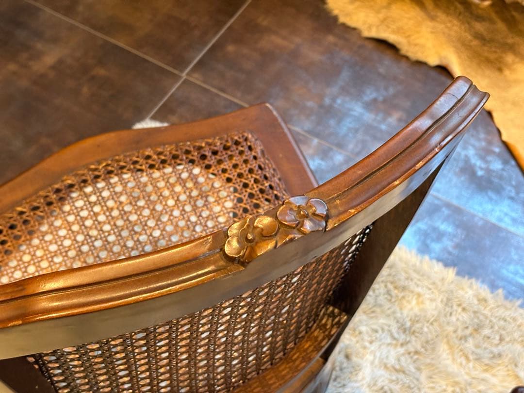 フレンチアンティーク　猫脚　クラシック　ラタンシートチェア　ヴィンテージ　NZ