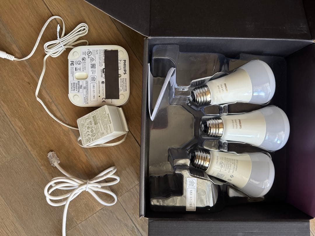 PHILIPS Hue LED電球 3個セット