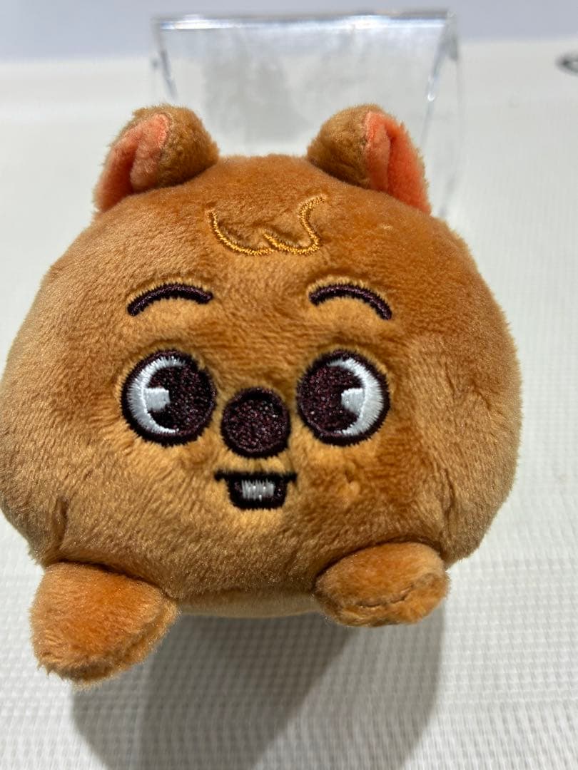 Straykids 公式キャラクターSKZOOミニぬいぐるみ俵型 ツムツム風