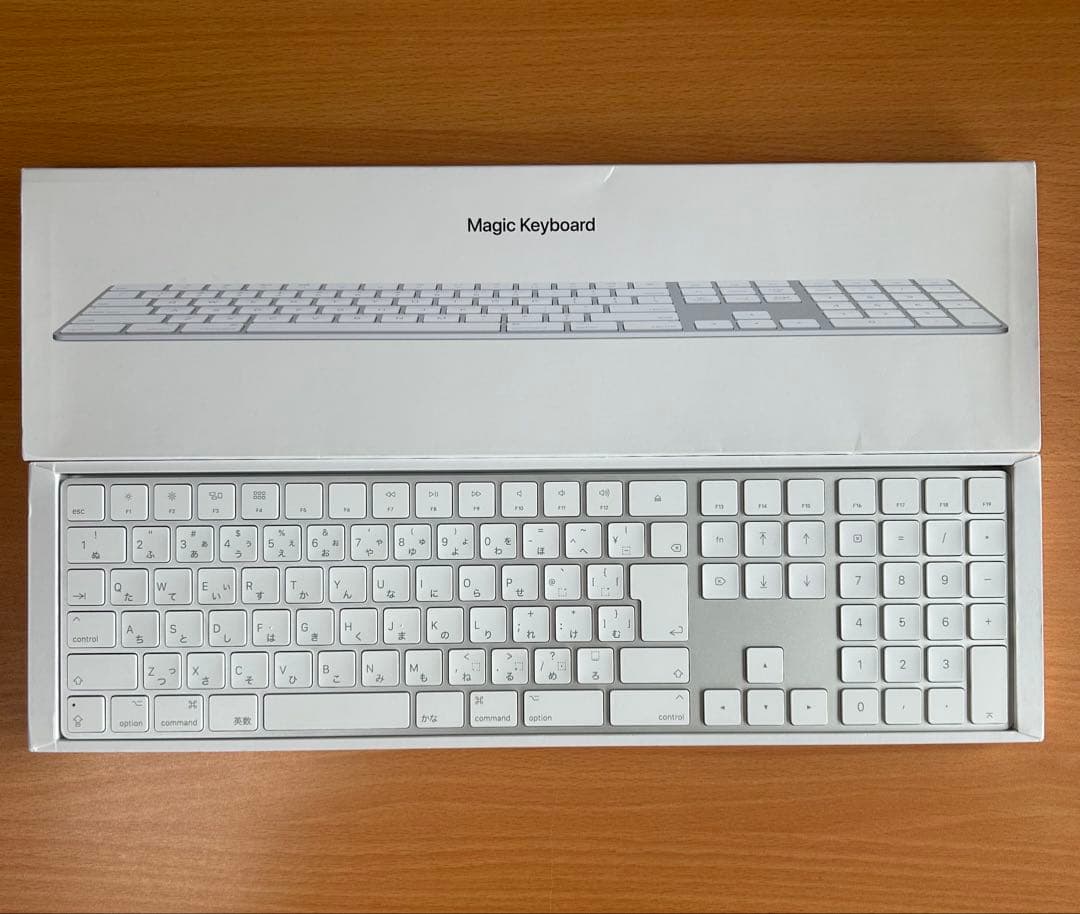 キーボード Apple Magic Keyboard with Numeric Keypad