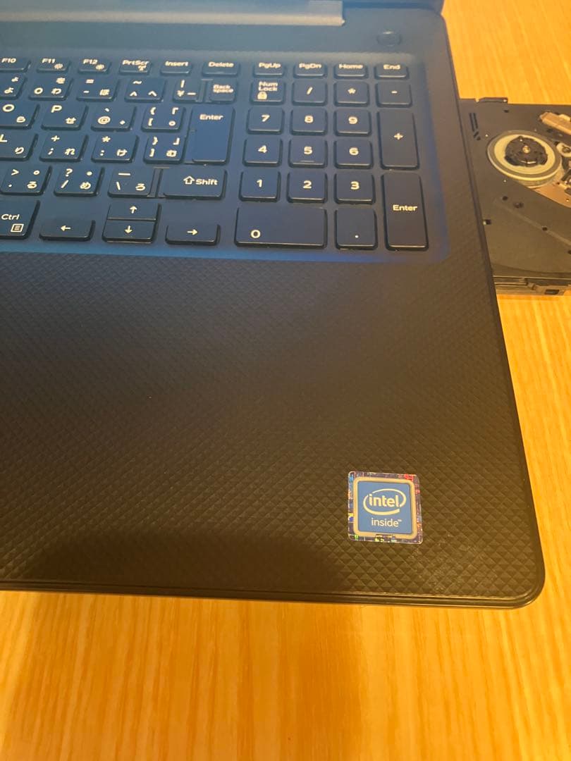 Dell Vostro 15 3000 (3582) ノートPC　中古・美品