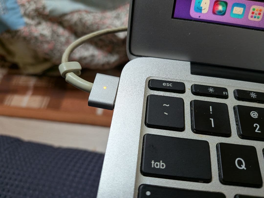 【値下げ可】MacBook Air(11-inch, Early 2015)本体