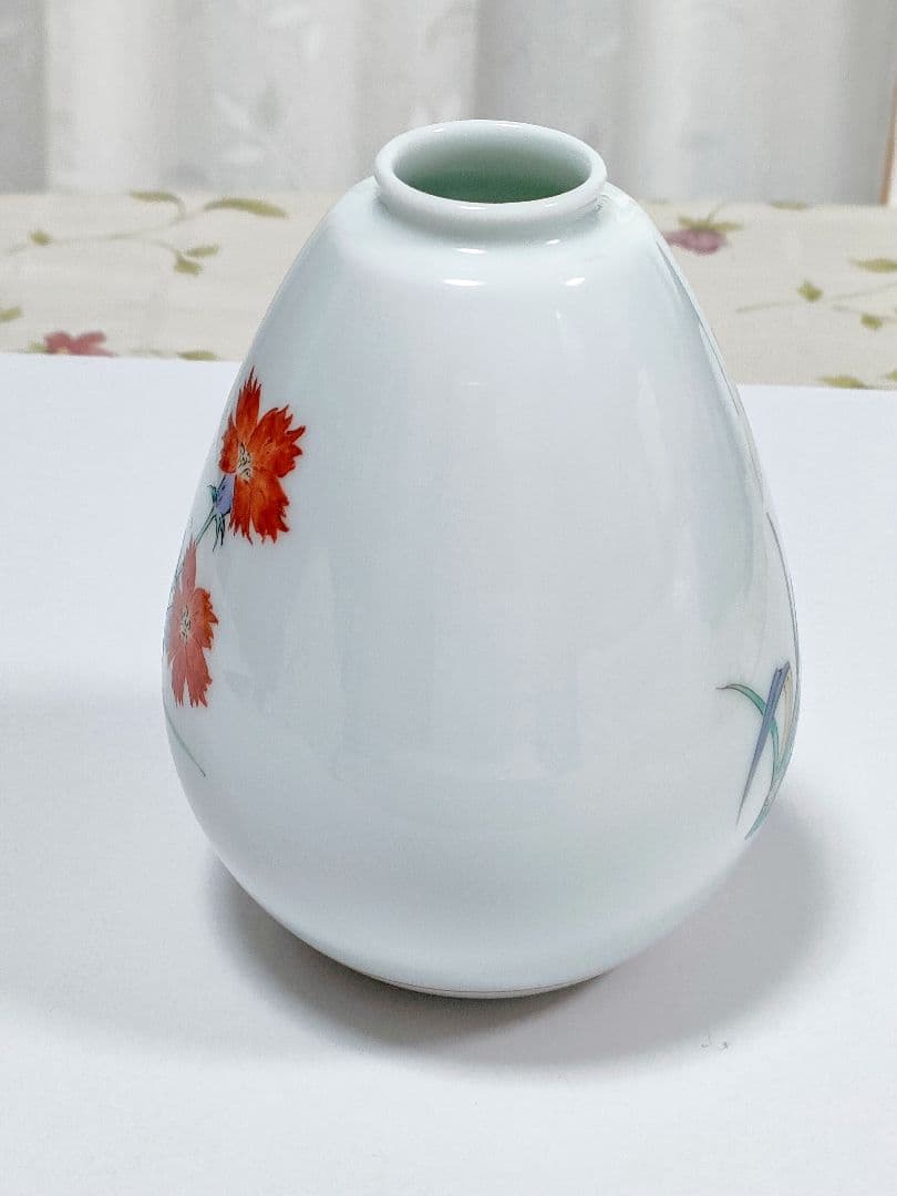 ○4792#0209　人間国宝第十四代酒井田柿右衛門　錦 撫子文 一輪生0331