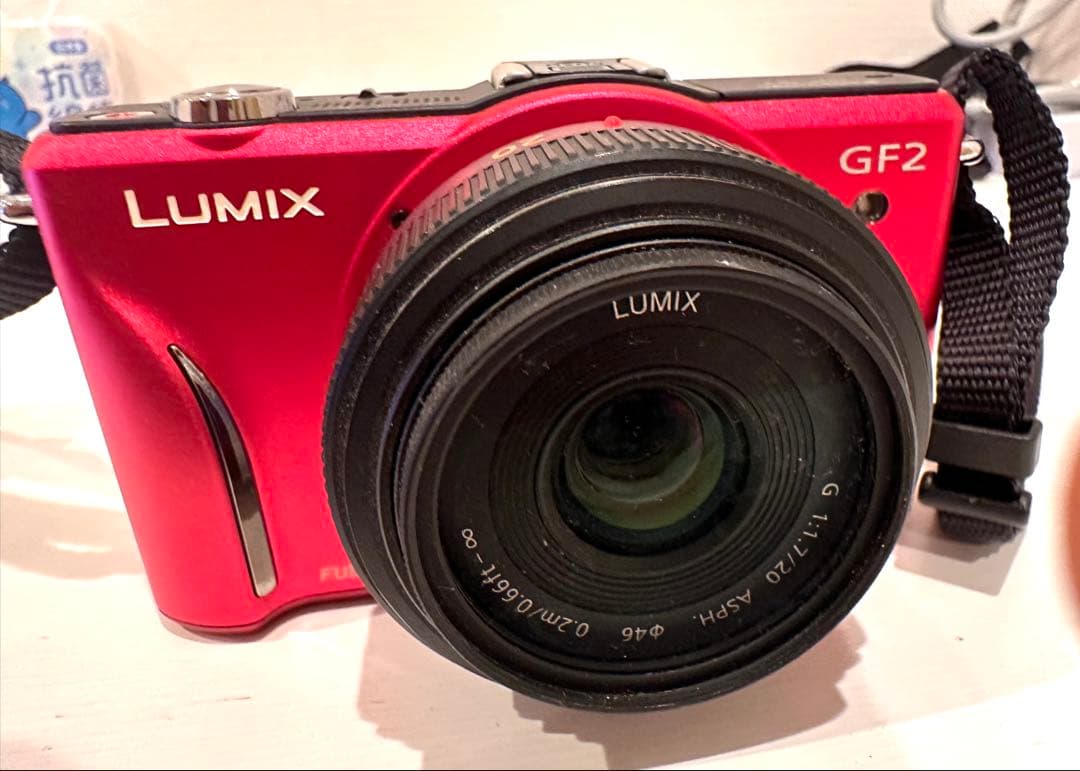 ☆訳ありPanasonic DMC-GF2 レンズ付き電池新品付