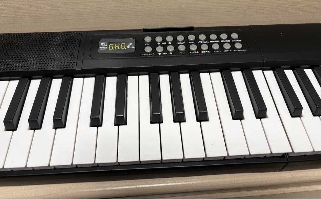 電子ピアノ 折りたたみ 電子キーボード 61鍵盤 キーボード MIDI機能