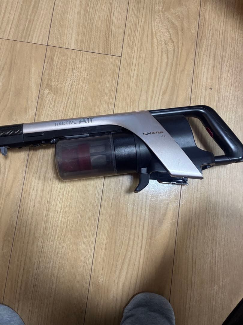EC-AR5　RACTIVE　Air コードレススティッククリーナー　ジャンク