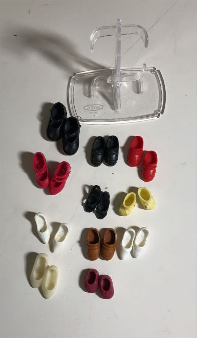 リカちゃん　６体セット　他 服、靴、クシ、鞄等セット