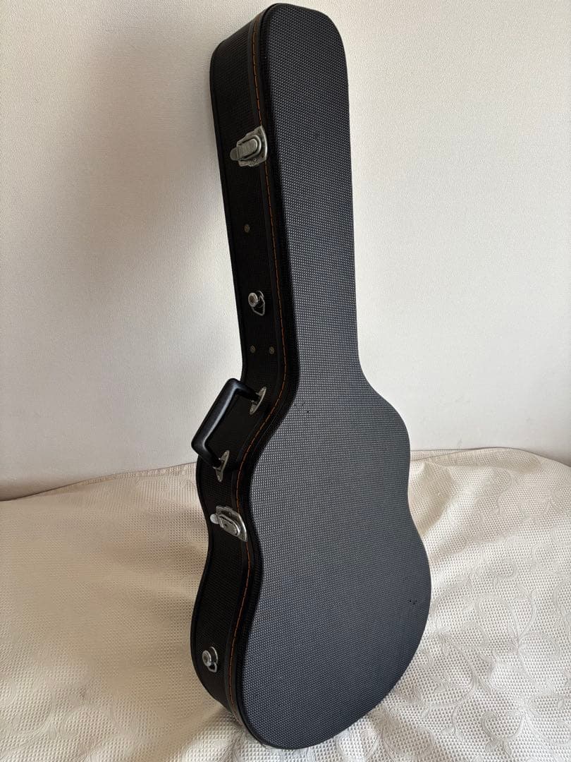 美品　オシャレ　アコギ用ハードケース