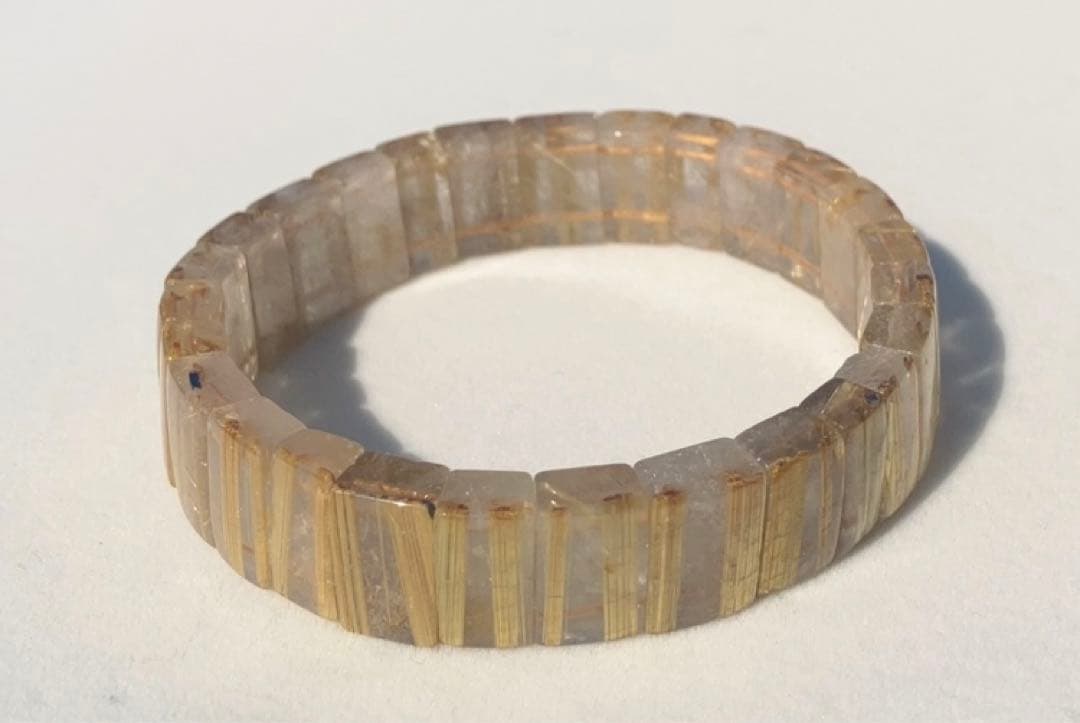 新品　ゴールド タイチン太針ルチル水晶バングル 男女OK