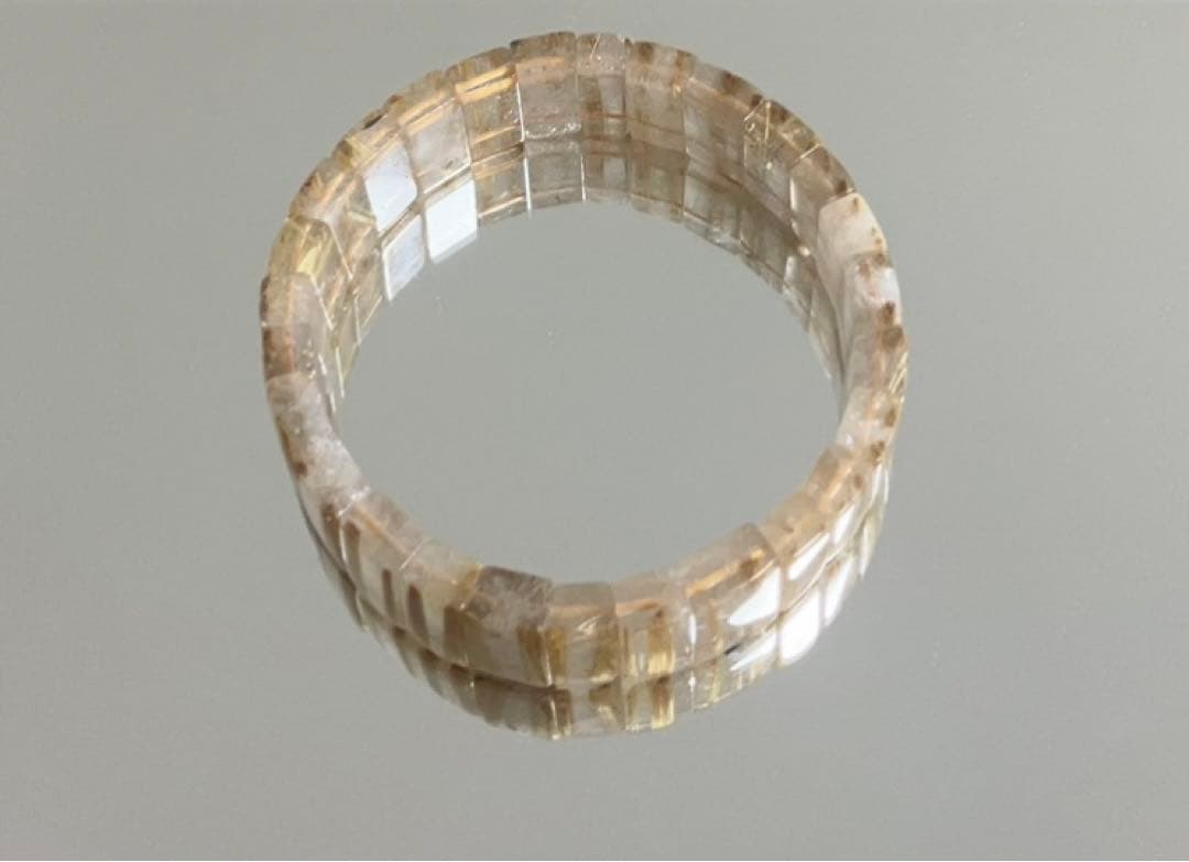 新品　ゴールド タイチン太針ルチル水晶バングル 男女OK