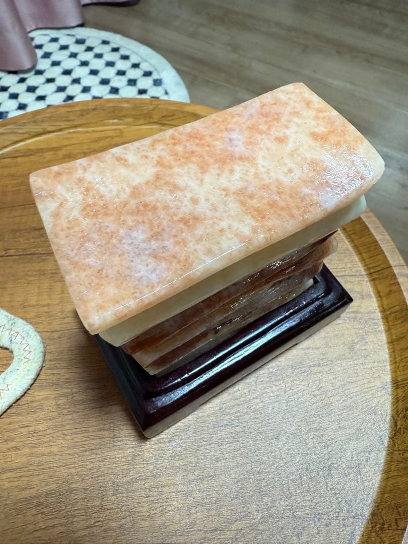 新品超大バラ肉石奇石 天然観賞石 原石 豚肉石　台座込み　希少　送料無料