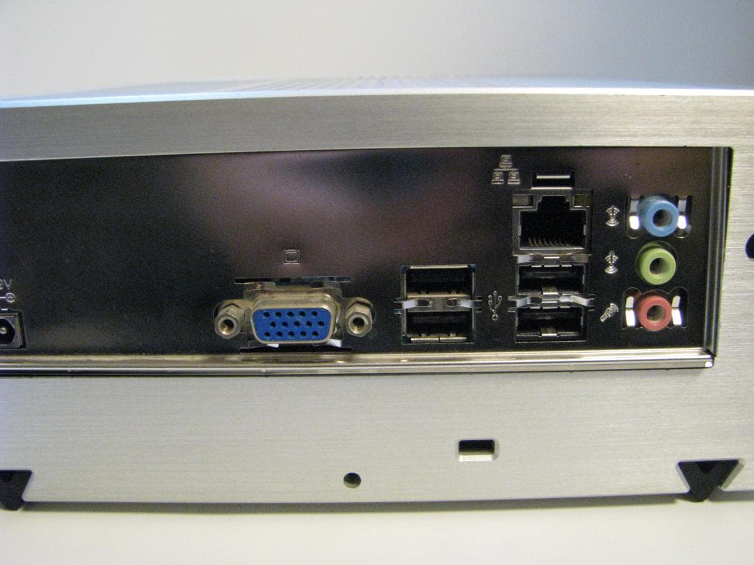 Aopen BB10 SILVER Atom 330搭載ベアボーンキット