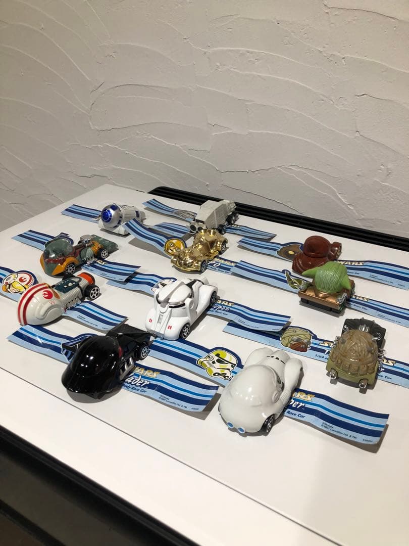 USディズニー限定スター・ウォーズ ミニカー 12台セット