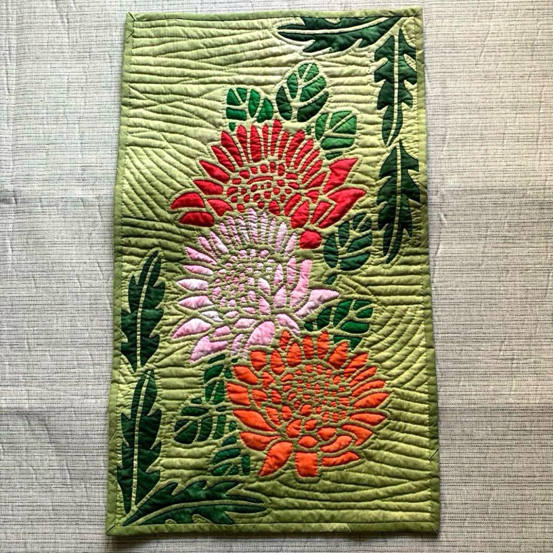 ハワイアンキルト ステンドグラスキルト タペストリー　プロテア