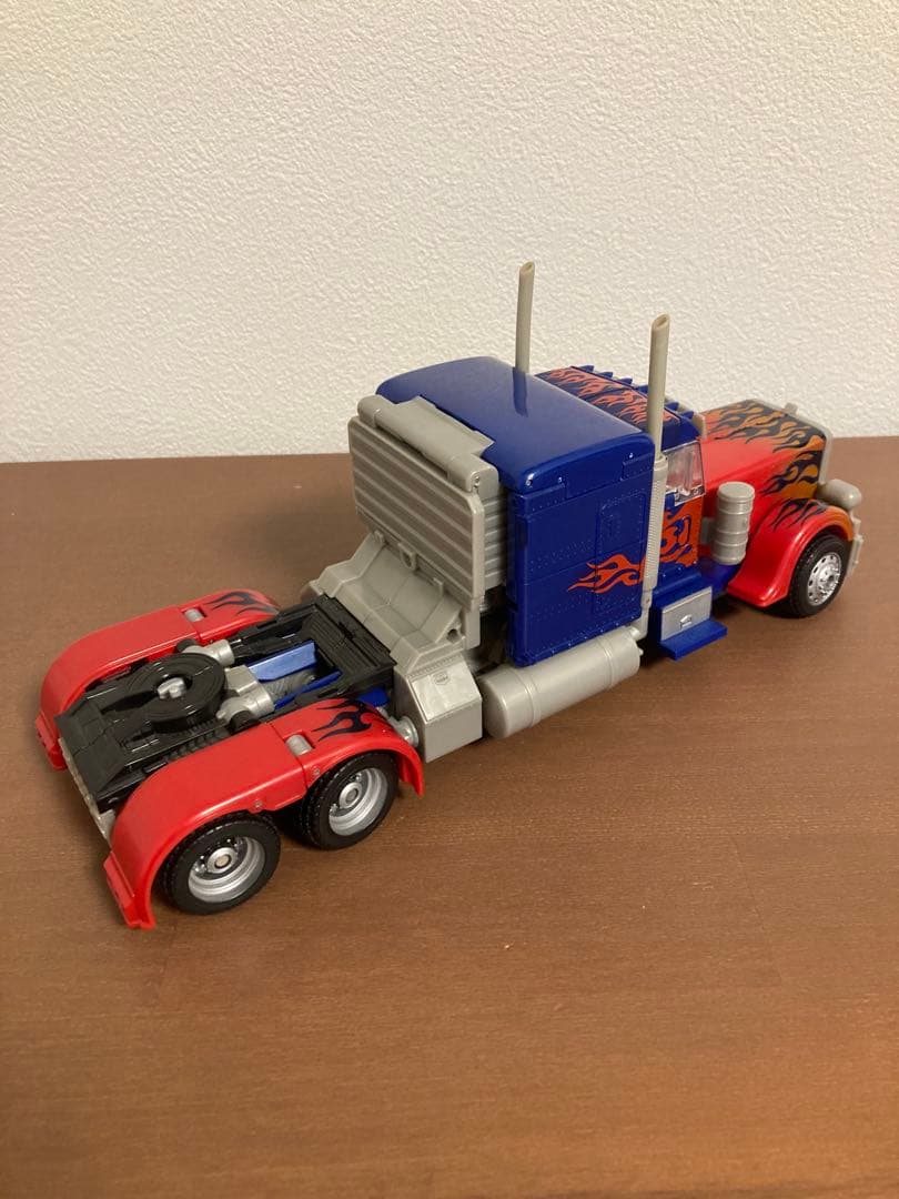 トランスフォーマー オプティマスプライム　RA-01