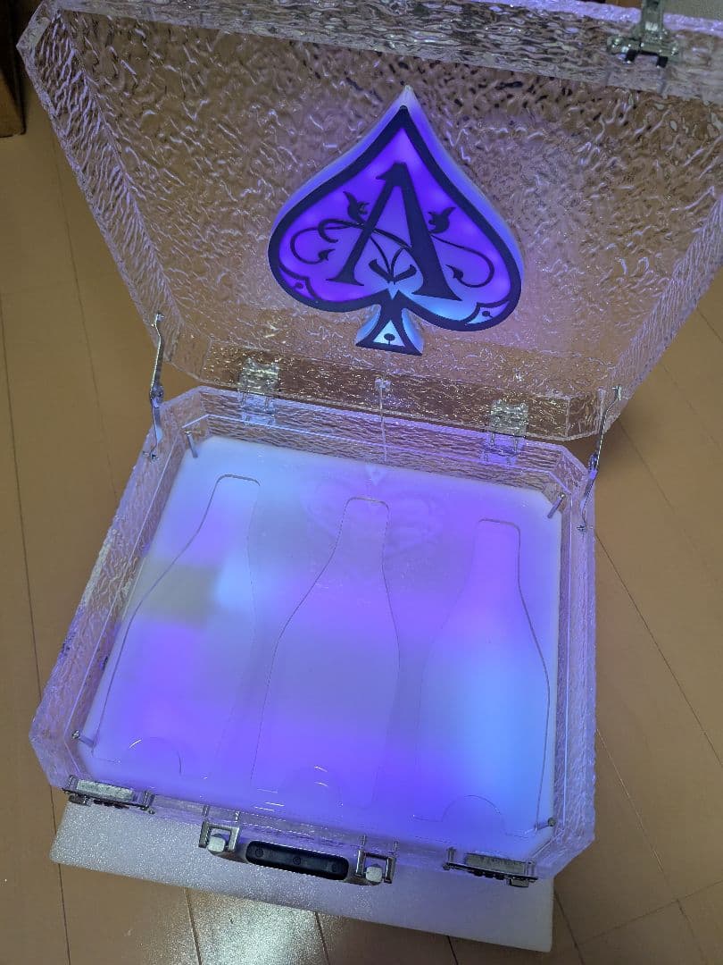 ボトルケース　LED　アタッシュケース ディスプレイ シャンパン