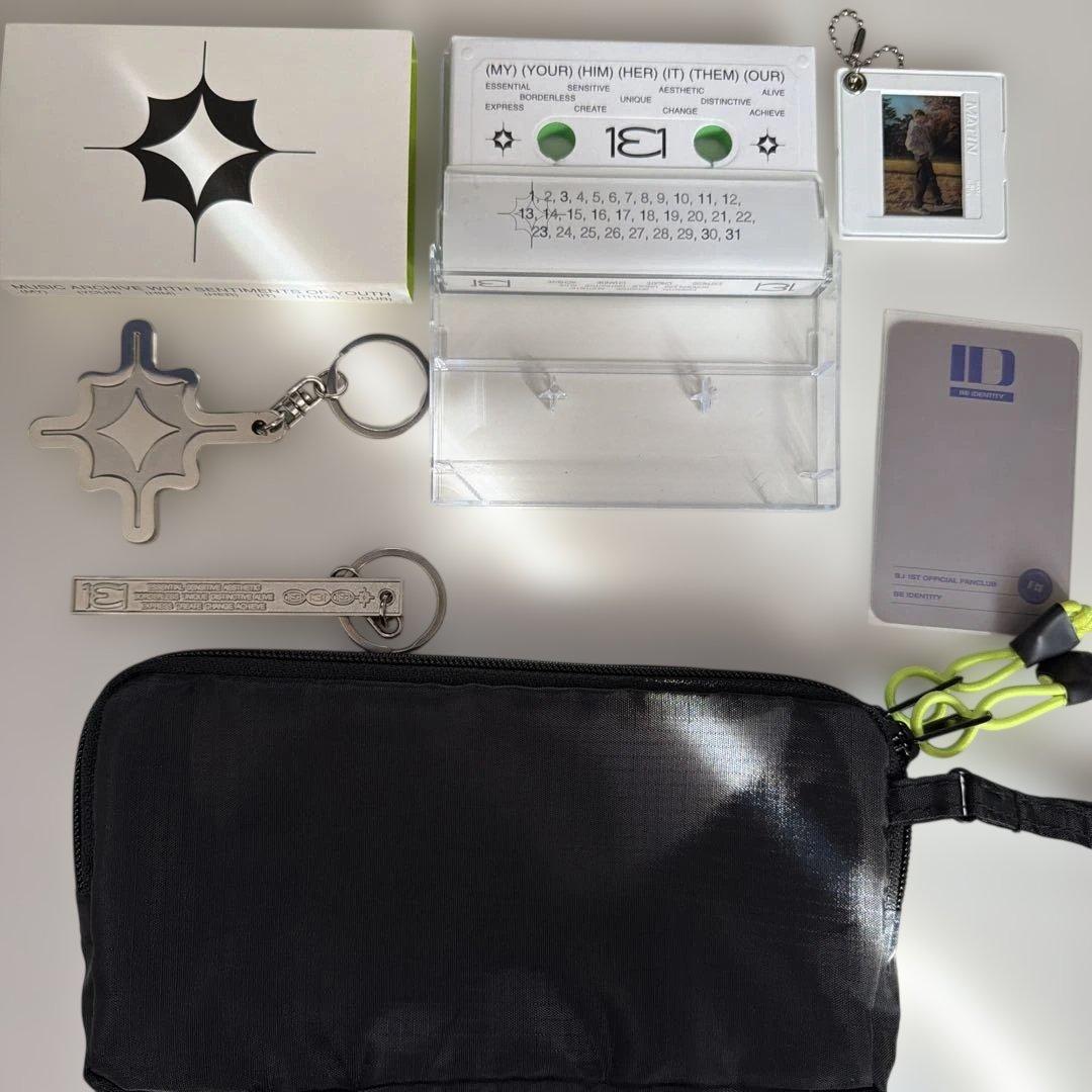 b.i ハンビン　トレカ　131グッズ　レア品