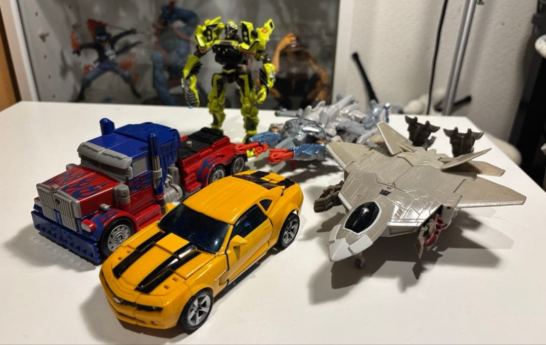 トランスフォーマー フィギュア5種セット バンブルビー、他3種変形可能