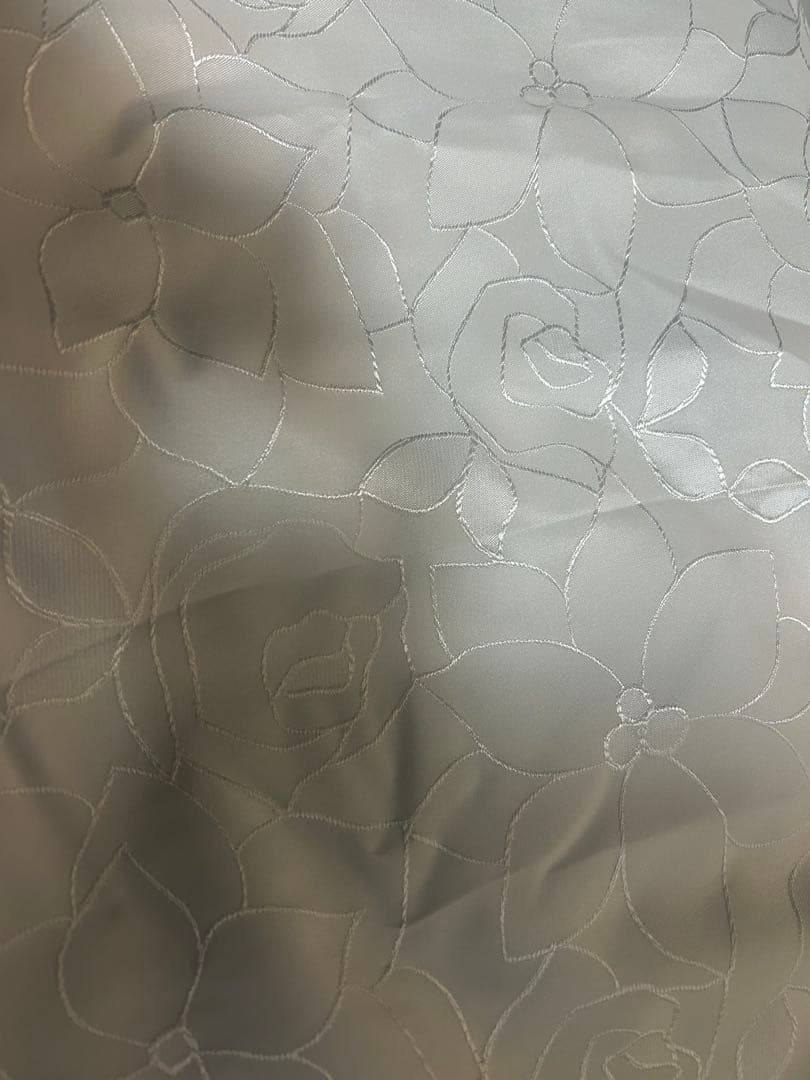 ニトリ　レースカーテン　ドレープカーテンのセット