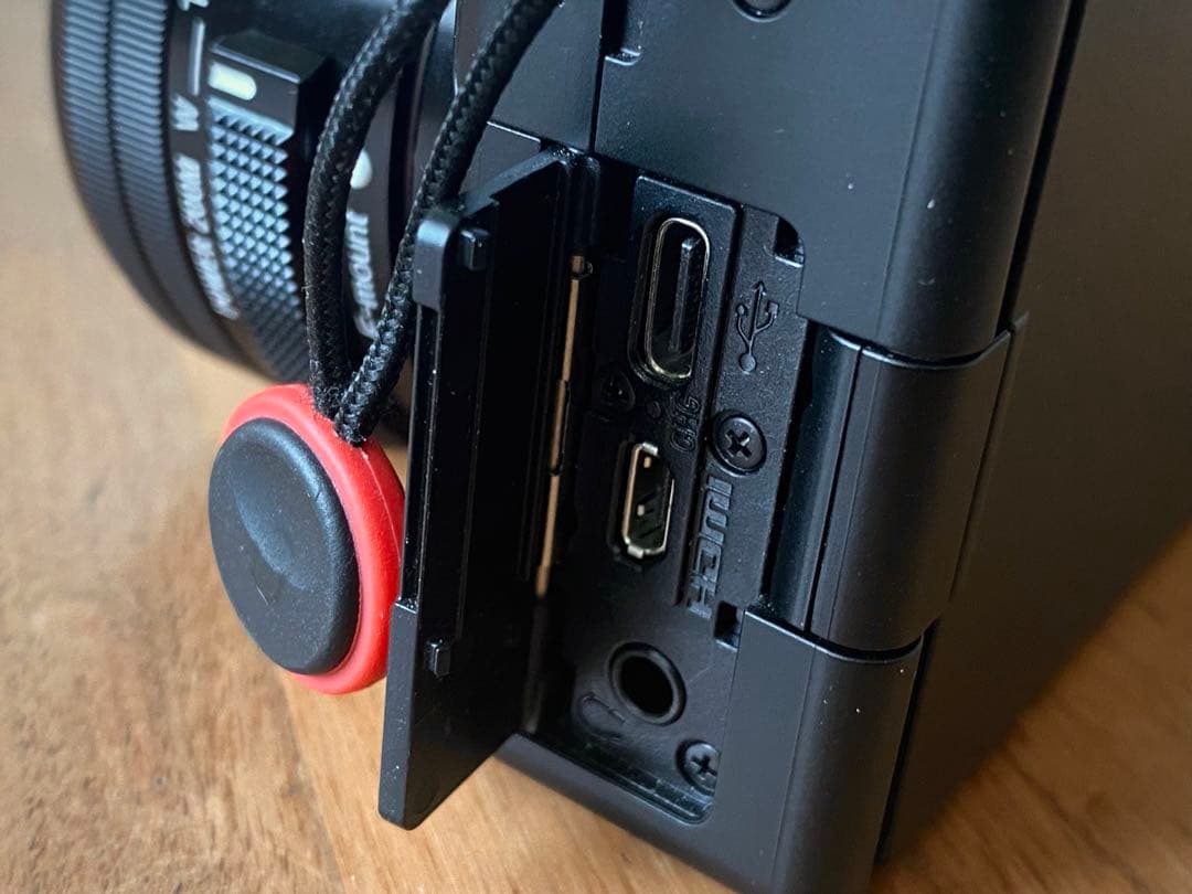 SONY VLOGCAM ZV-E10 パワーズームレンズキット