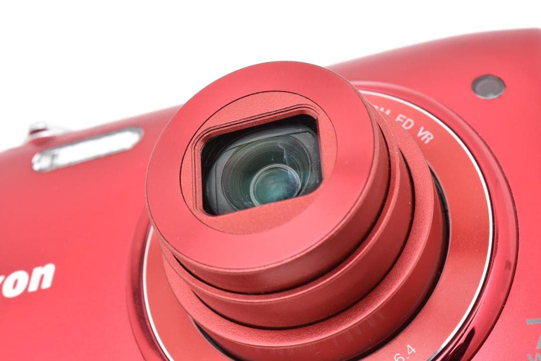 ニコン　Nikon COOLPIX S3500 ラズベリーレッド