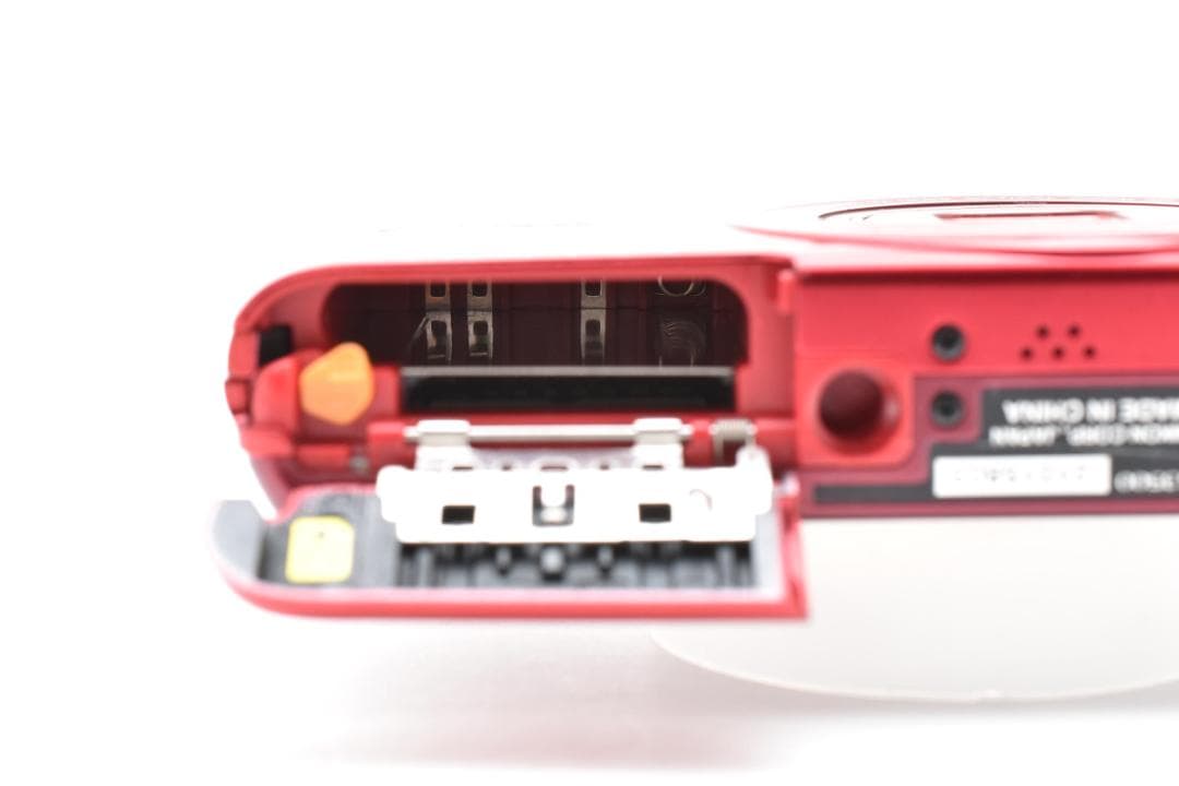 ニコン　Nikon COOLPIX S3500 ラズベリーレッド