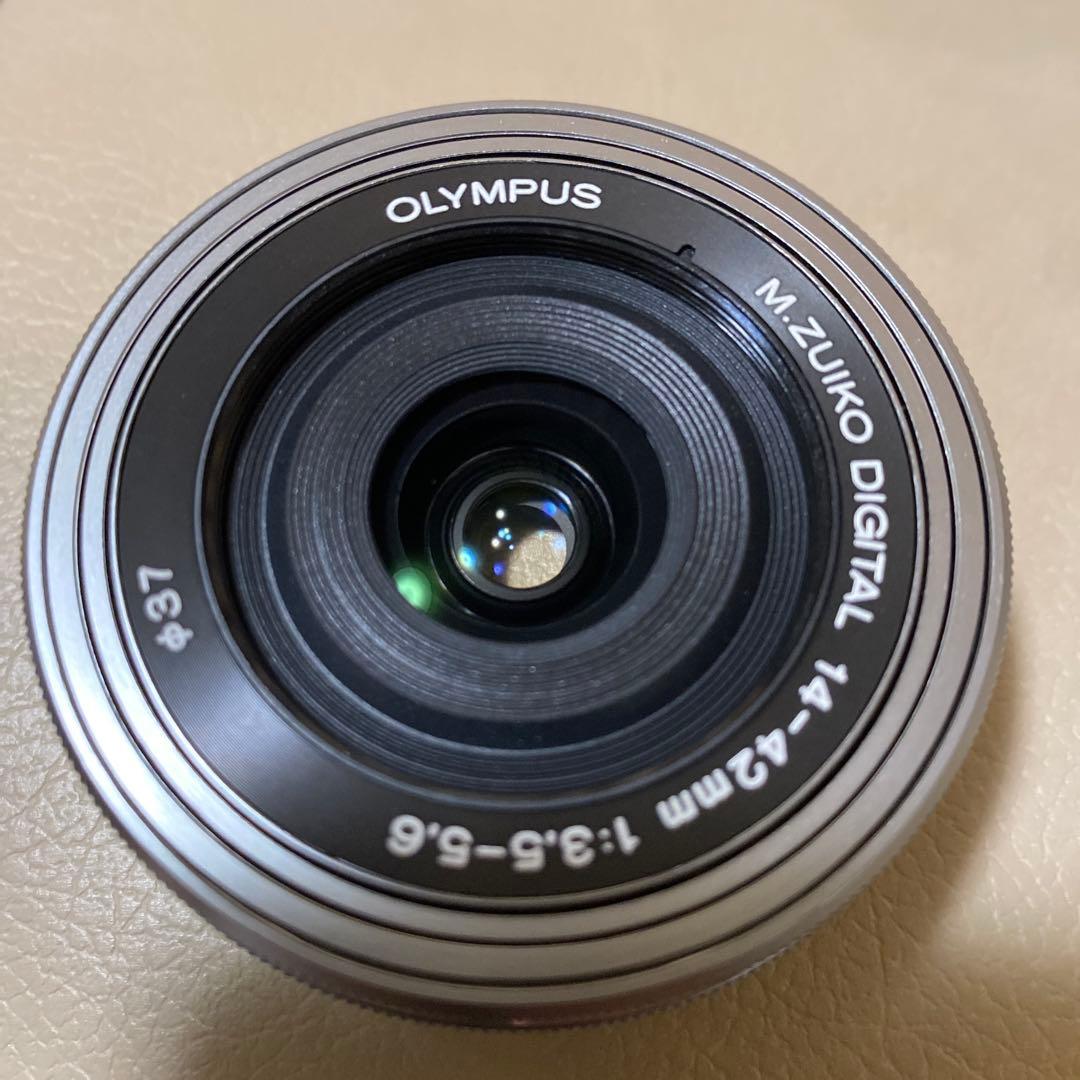 極美 LUMIX DMC-GM1K ボディ＋電動パンケーキレンズ、他アクセサリー