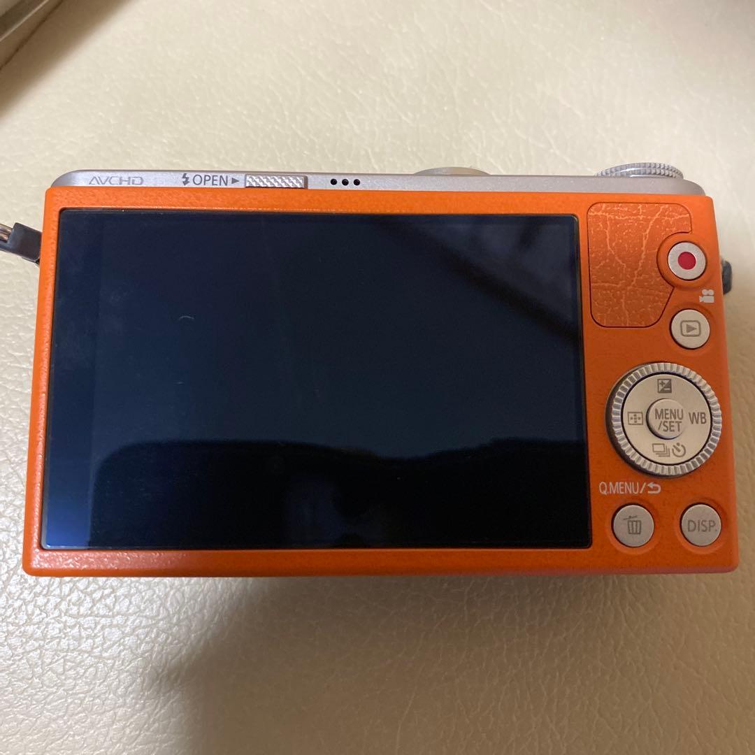 極美 LUMIX DMC-GM1K ボディ＋電動パンケーキレンズ、他アクセサリー