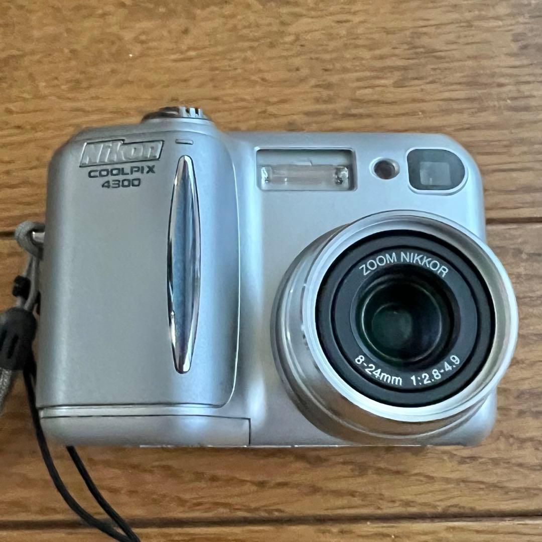 ニコン COOLPIX 4300 オールドデジカメ 動作確認済み 箱付き