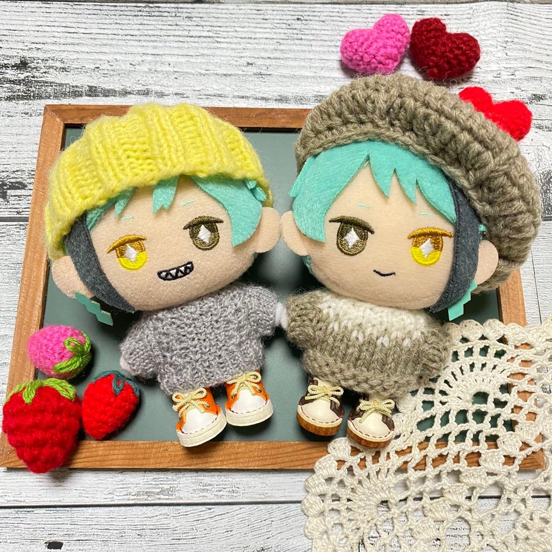 ぬい服　ベレー帽・ニット帽・セーター