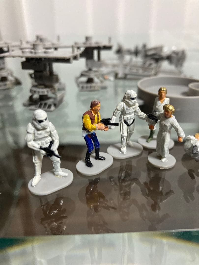 T*i様 スターウォーズ　ミレニアムファルコン号　プラモデル全塗装完成品　全長4