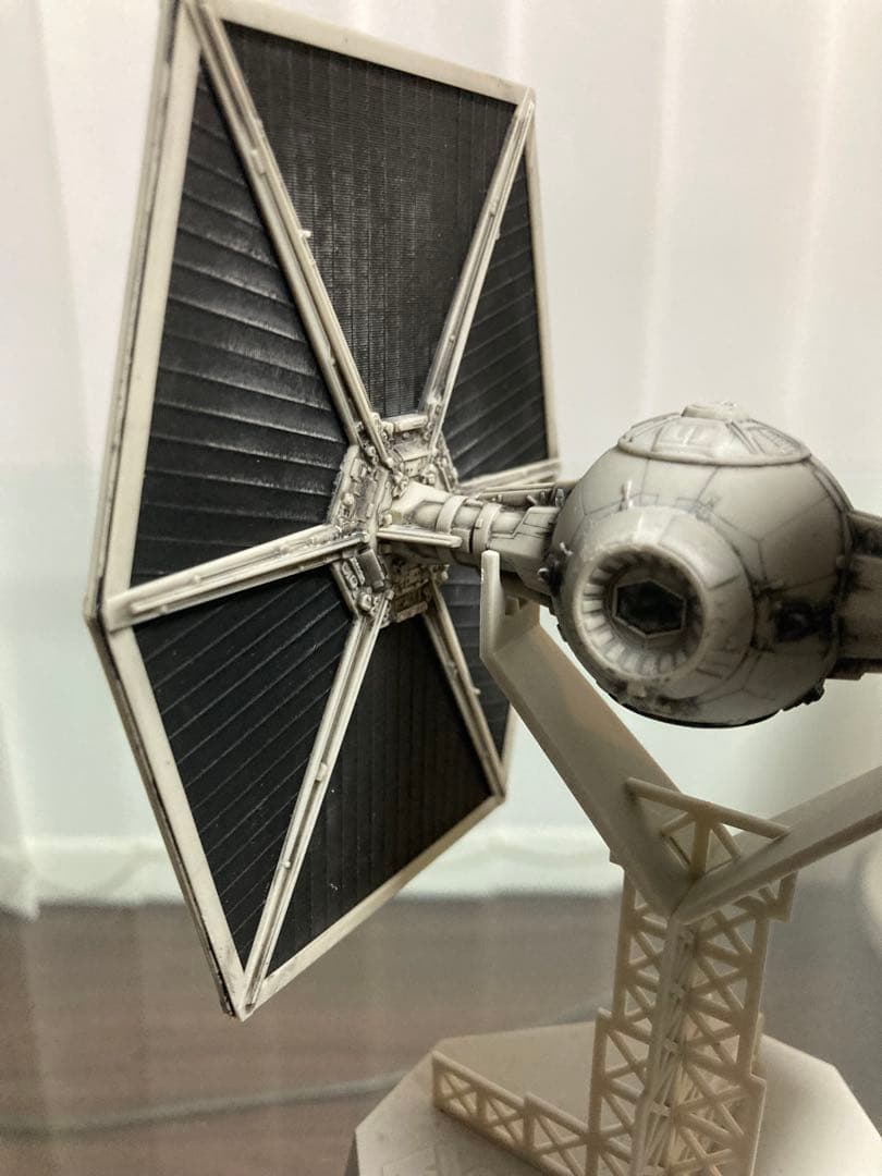 T*i様 スターウォーズ　ミレニアムファルコン号　プラモデル全塗装完成品　全長4