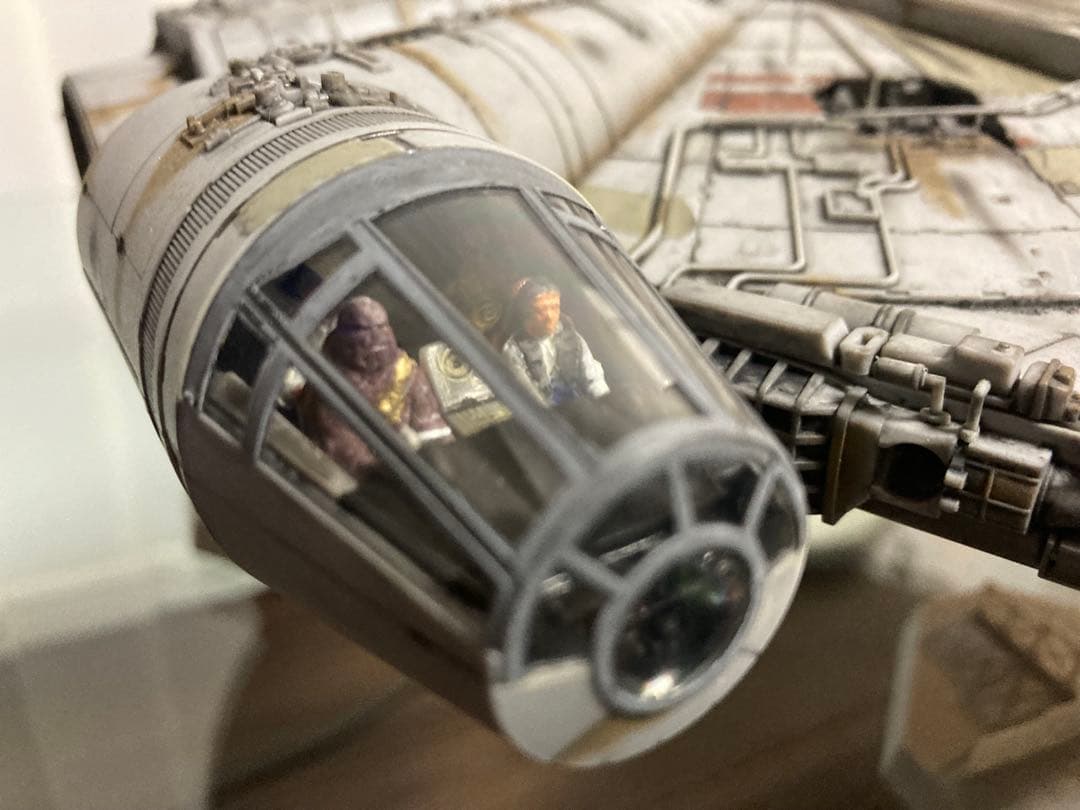 T*i様 スターウォーズ　ミレニアムファルコン号　プラモデル全塗装完成品　全長4