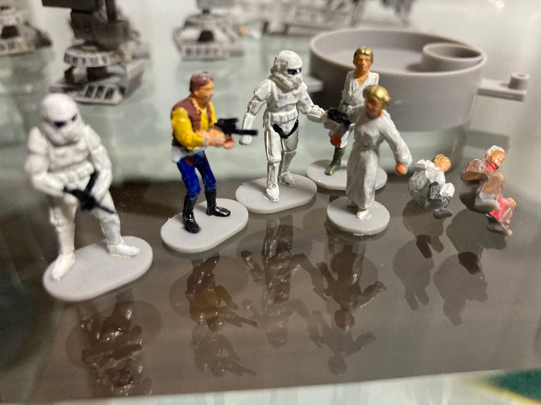 T*i様 スターウォーズ　ミレニアムファルコン号　プラモデル全塗装完成品　全長4