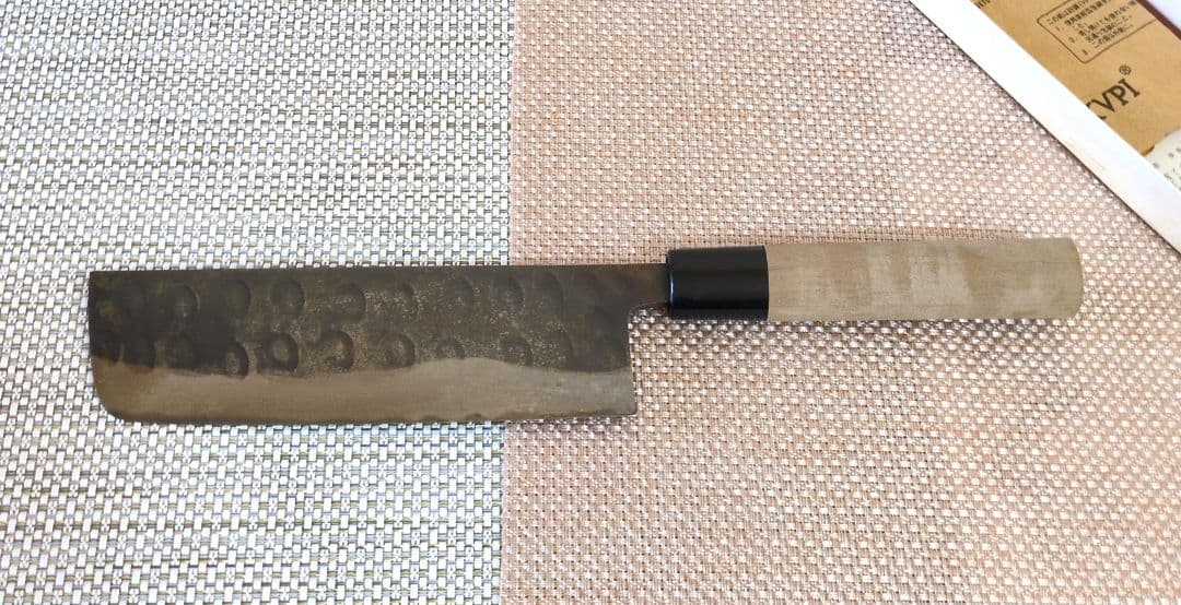 菜切包丁 鋼製 木製ハンドル 箱入り　骨董　銘あり　伊夜日子菊秀