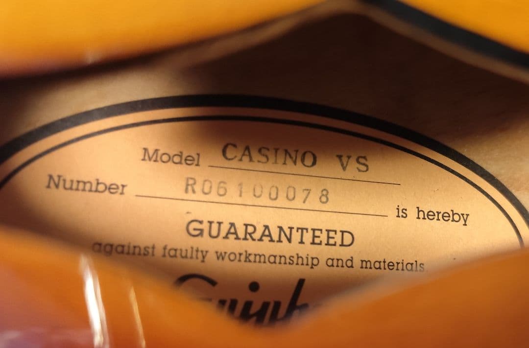 エピフォン カジノ VS 韓国Peerless製2006年　純正ハードケース付